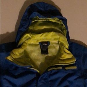 North face boys or girls rain jacket